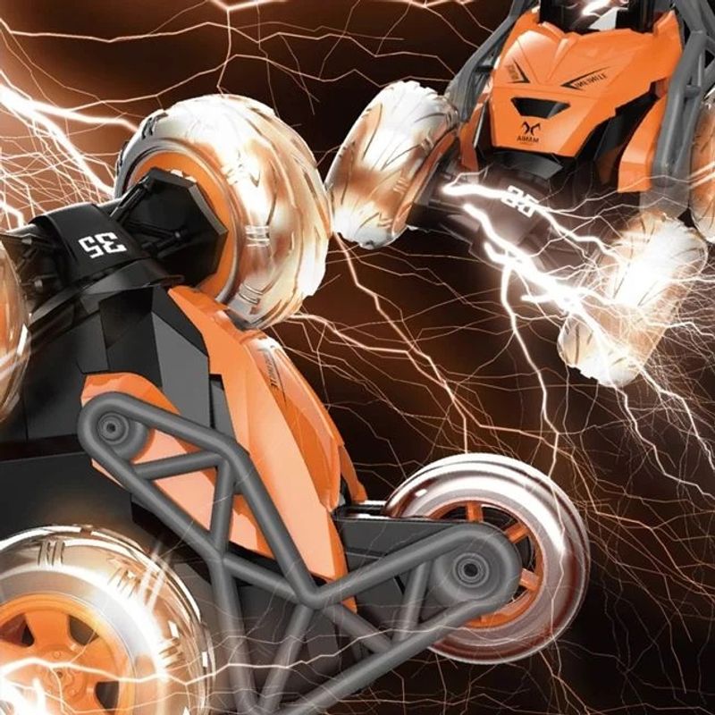 Jucarii, Copii si Bebe - Jucarii si jocuri - Vehicule si jucarii cu telecomanda - Masinute - Masina stunt, cu telecomanda si 5 roti cu functionare completa, 27x20x20.5cm, negru-portocaliu - Infinity.ro