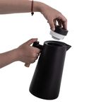 Casa si Gradina - Bucatarie si vesela - Accesorii bar - Termosuri si Cani termos - Ulcior termos, din sticla si plastic, pentru bauturi calde sau reci, capacitate 950ml, negru - Infinity.ro