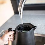 Casa si Gradina - Bucatarie si vesela - Accesorii bar - Termosuri si Cani termos - Ulcior termos, din sticla si plastic, pentru bauturi calde sau reci, capacitate 950ml, negru - Infinity.ro