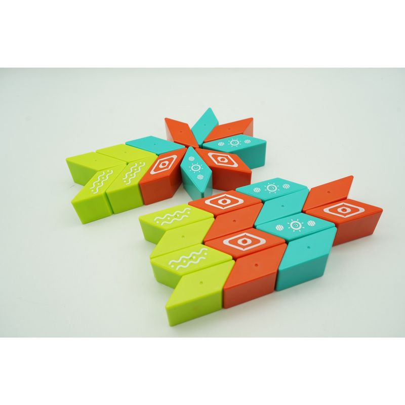 Jucarii, Copii si Bebe - Jucarii si jocuri - Jucarii & jocuri educative - Jocuri si jucarii educative - Set inteligent de constructie cu piese magnetice, 26 piese, +3 ani, multicolor - Infinity.ro