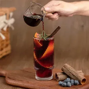 Casa si Gradina - Bucatarie si vesela - Cani si pahare - Infinity.ro