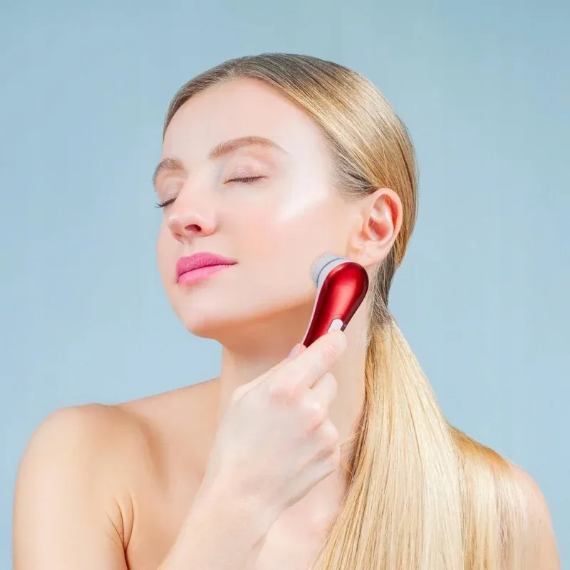 Ingrijire personala si Cosmetice - Aparate & accesorii ingrijire personala - Aparate cosmetice - Aparate intretinere si ingrijire corporala - Perie pentru curatare faciala 2 in 1, Gonga® Rosu - Infinity.ro