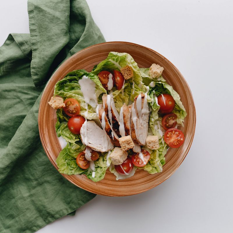 Casa si Gradina - Bucatarie si vesela - Vesela si tacamuri - Farfurii si boluri - Set farfurii 16 piese, pentru 4 persoane, Earth, Cesiro, Alb Ivoire cu maro - Infinity.ro