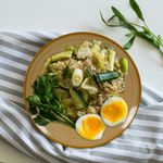 Casa si Gradina - Bucatarie si vesela - Vesela si tacamuri - Farfurii si boluri - Set farfurii 24 piese, pentru 6 persoane, Sundown, Cesiro, Alb Ivoire cu galben - Infinity.ro