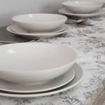 Casa si Gradina - Bucatarie si vesela - Vesela si tacamuri - Farfurii si boluri - Set farfurii 12 piese, pentru 4 persoane, Snow, Cesiro, Alb Mat - Infinity.ro