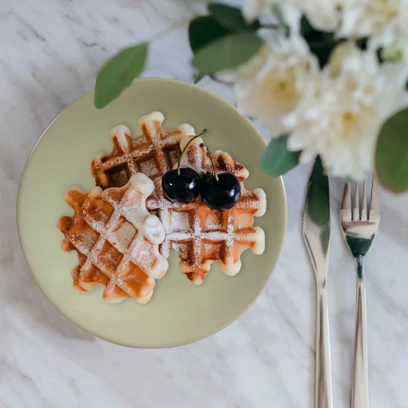 Casa si Gradina - Bucatarie si vesela - Vesela si tacamuri - Farfurii si boluri - Set farfurii 18 piese, pentru 6 persoane, Milk Foam, Cesiro, Crem Ivoire - Infinity.ro