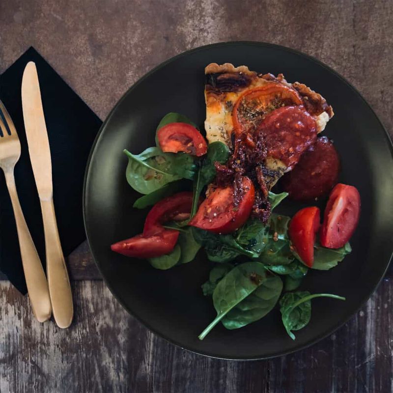 Casa si Gradina - Bucatarie si vesela - Vesela si tacamuri - Farfurii si boluri - Set farfurii 24 piese, pentru 6 persoane, Anthracite, Cesiro, Gri Mat - Infinity.ro