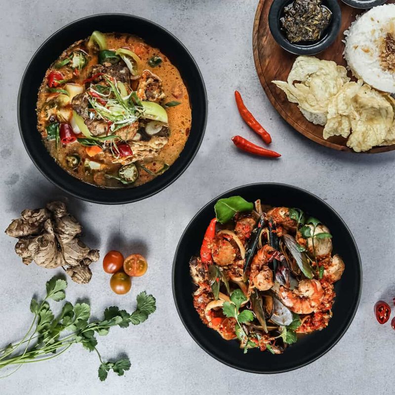 Casa si Gradina - Bucatarie si vesela - Vesela si tacamuri - Farfurii si boluri - Set farfurii 24 piese, pentru 6 persoane, Anthracite, Cesiro, Gri Mat - Infinity.ro