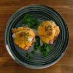 Casa si Gradina - Bucatarie si vesela - Vesela si tacamuri - Farfurii si boluri - Set farfurii 18 piese, pentru 6 persoane, Whirlwind, Cesiro, Alb Ivoire cu negru - Infinity.ro