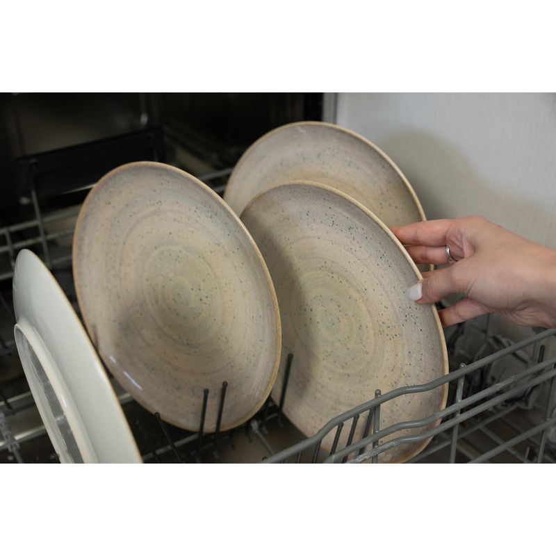 Casa si Gradina - Bucatarie si vesela - Vesela si tacamuri - Farfurii si boluri - Set Farfurii Întinse 4 Piese, Shell, Ceramică, Fabricat in Romania, Cesiro, Crem deschis - Infinity.ro