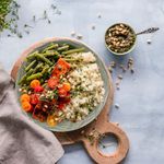 Casa si Gradina - Bucatarie si vesela - Vesela si tacamuri - Farfurii si boluri - Set farfurii 18 piese, pentru 6 persoane, Silver Fir, Cesiro, Alb Ivoire cu gri - Infinity.ro