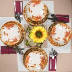 Casa si Gradina - Bucatarie si vesela - Vesela si tacamuri - Farfurii si boluri - Set farfurii 12 piese, pentru 4 persoane, Cesiro, Alb Ivoire cu frunze portocalii - Infinity.ro