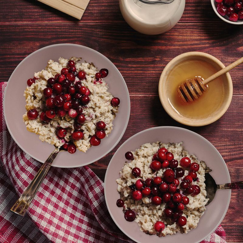 Casa si Gradina - Bucatarie si vesela - Vesela si tacamuri - Farfurii si boluri - Set farfurii 12 piese, pentru 4 persoane, Milkshake, Cesiro, Roz Deschis Mat - Infinity.ro