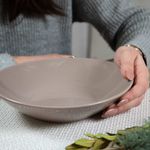 Casa si Gradina - Bucatarie si vesela - Vesela si tacamuri - Farfurii si boluri - Elevați Gustul: Setul de 6 Farfurii Adânci Crem Latte - Infinity.ro