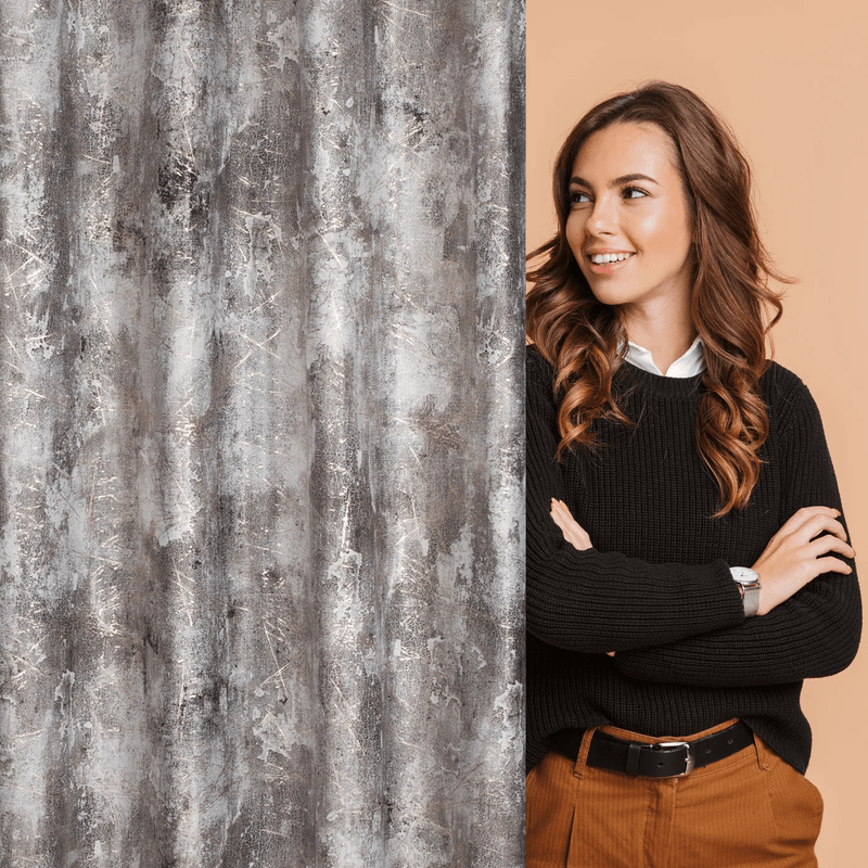 Casa si Gradina - Textile si covoare - Perdele si draperii - Draperii - Draperie ESTER din catifea cu model deteriorat, 140 x 250 cm, gri, bej - Infinity.ro