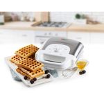 Electronice si Electrocasnice - Electrocasnice bucatarie - Aparate de gatit & desert - Aparate de preparat desert - Aparat pentru gaufre (waffle) Domo DO9222W, 900 W - Infinity.ro