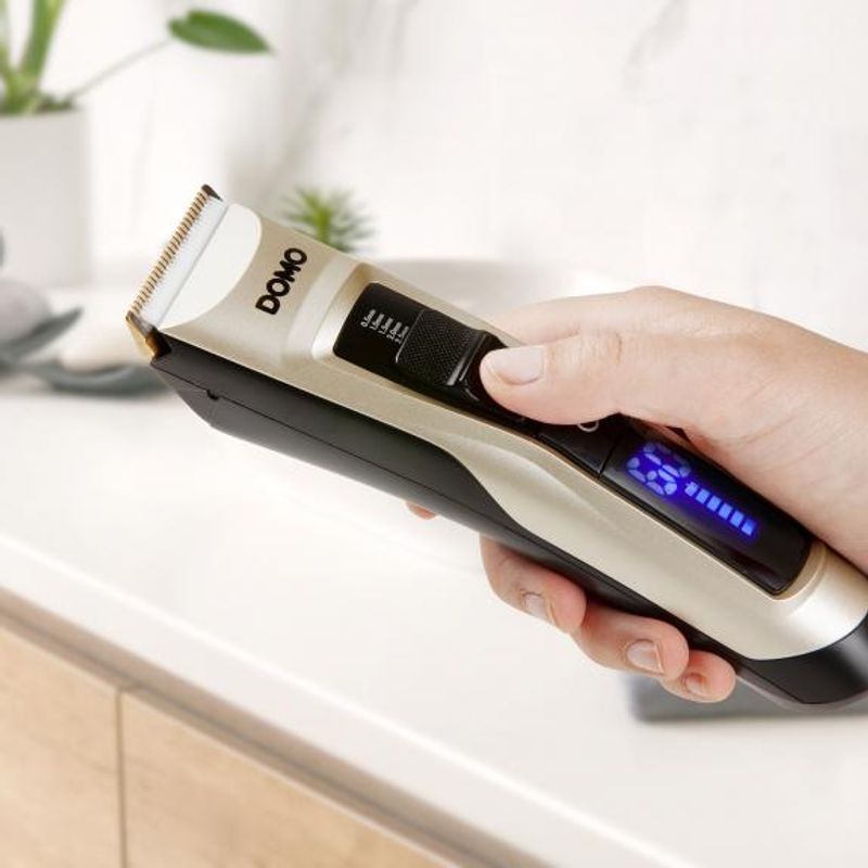 Ingrijire personala si Cosmetice - Aparate & accesorii ingrijire personala - Aparate de ras si tuns - Aparate de tuns - Trimmer multifunctional Domo DO1091TD - Infinity.ro