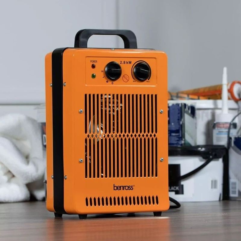 Casa si Gradina - Electrice - Echipamente electrice - Aeroterme industriale - Incalzitor industrial cu ventilator, portocaliu/negru, 2.8 W, 35x23x12 cm, Benross 42468 - Infinity.ro