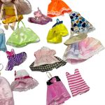 Jucarii, Copii si Bebe - Jucarii si jocuri - Papusi si accesorii - Papusi - Calendar Advent cu o papusa si 23 tinute diferite, multicolor, S089 - Infinity.ro