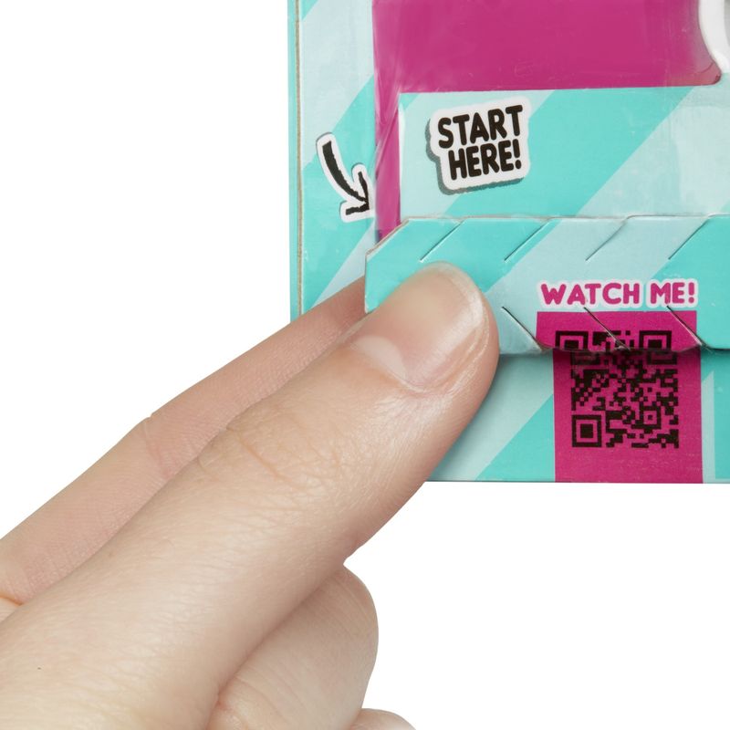 Jucarii, Copii si Bebe - Jucarii si jocuri - Papusi si accesorii - Papusi - L.o.l. surprise! tweens costume surprise papusa emma emo - Infinity.ro