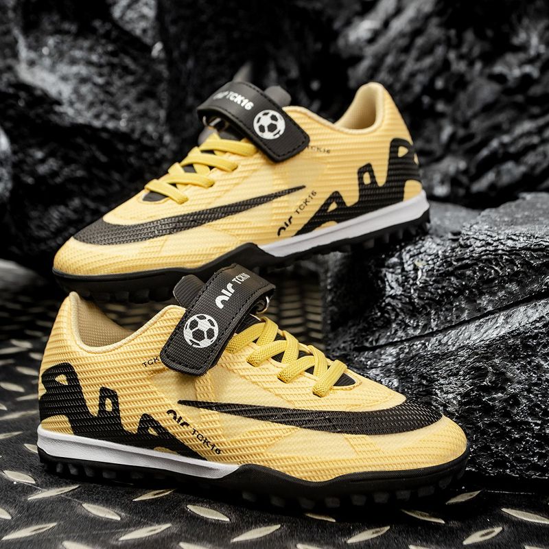 Sport si Outdoor - Echipament Sportiv - Incaltaminte sport - Pantofi sport - Ghete de fotbal pentru copii MBrands, 8.5 pentru teren sintetic, culoare galben 31 - Infinity.ro