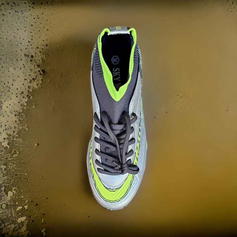 Sport si Outdoor - Echipament Sportiv - Incaltaminte sport - Pantofi sport - Ghete de fotbal  Sky Wing 9838, cu glezna cusute in varf, pentru teren sintetic culoare argintiu 39 - Infinity.ro