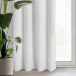 Casa si Gradina - Textile si covoare - Perdele si draperii - Draperii - Draperie EVA MINGE TIFFANY confectionata din tesatura de sifon,din fir de mohair si volane subtile, 135 x 250 cm, alb - Infinity.ro