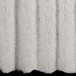 Casa si Gradina - Textile si covoare - Perdele si draperii - Draperii - Draperie MARION din catifea, cu un model din blana fina in partea de jos a tesaturii, 140 x 270 cm, alb - Infinity.ro