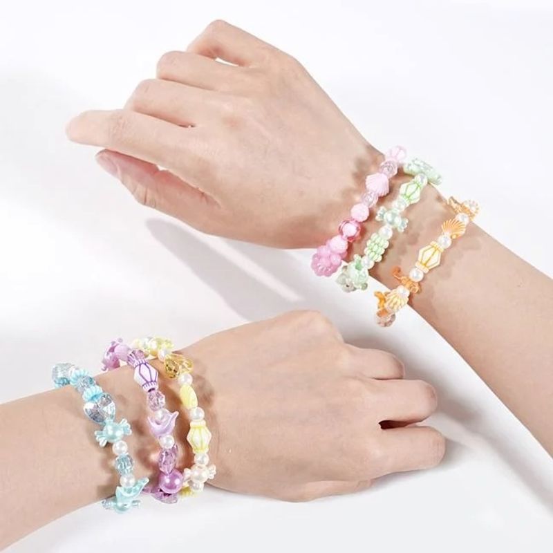 Jucarii, Copii si Bebe - Jucarii si jocuri - Jucarii de rol - Frumusete, bijuterii si accesorii fetite - Set Creativ pentru Bijuterii cu Margele - Infinity.ro