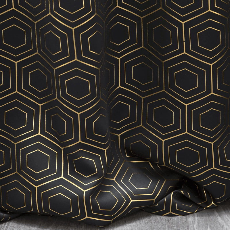 Casa si Gradina - Textile si covoare - Perdele si draperii - Draperii - Draperie blackout cu model art deco geometric auriu, 135 x 250 cm, negru, auriu - Infinity.ro