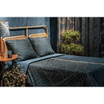 Casa si Gradina - Textile si covoare - Perdele si draperii - Draperii - Draperie MUSA 2 din catifea fina cu model floral, 140 x 250 cm, bej, bleumarin - Infinity.ro