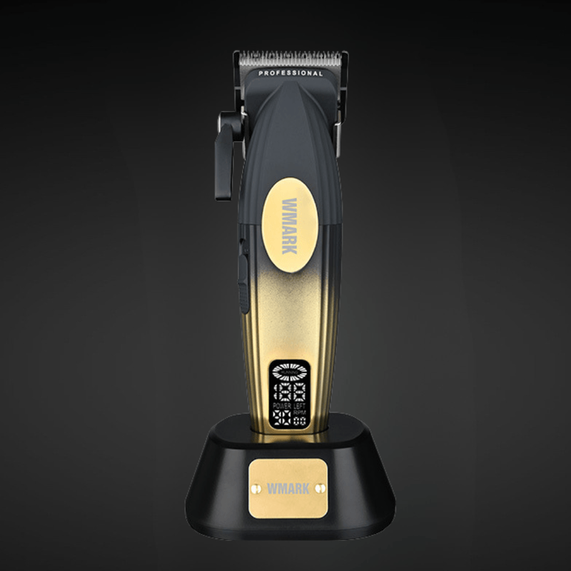 Ingrijire personala si Cosmetice - Aparate & accesorii ingrijire personala - Aparate de ras si tuns - Aparate de tuns - Masina de Tuns Profesionala BIRAI Golden Mirage, 9000 RPM, LED, USB, Rezistenta la Apa, Lame Titan, Gold - Infinity.ro
