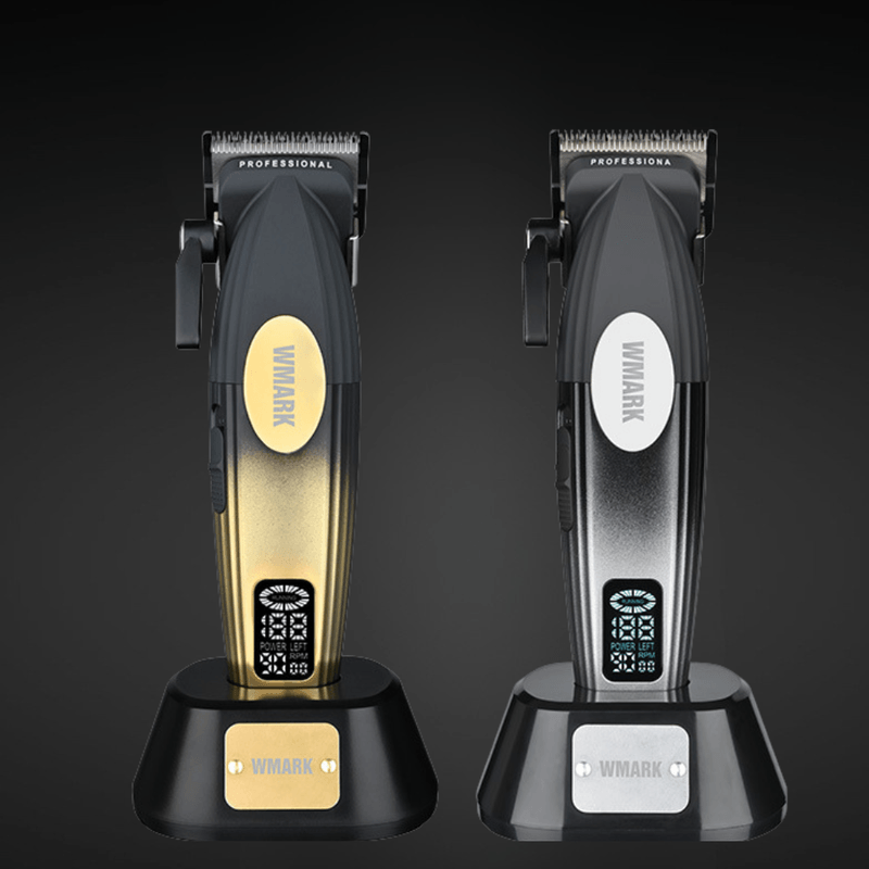Ingrijire personala si Cosmetice - Aparate & accesorii ingrijire personala - Aparate de ras si tuns - Aparate de tuns - Masina de Tuns Profesionala BIRAI Golden Mirage, 9000 RPM, LED, USB, Rezistenta la Apa, Lame Titan, Gold - Infinity.ro