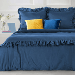 Casa si Gradina - Textile si covoare - Lenjerii de pat - Seturi de lenjerie - Set lenjerie REINA LINE din bumbac macosatin decorat cu jabouri,1 husa plapuma + 2 fete perna, 160 x 200 cm, bleumarin - Infinity.ro