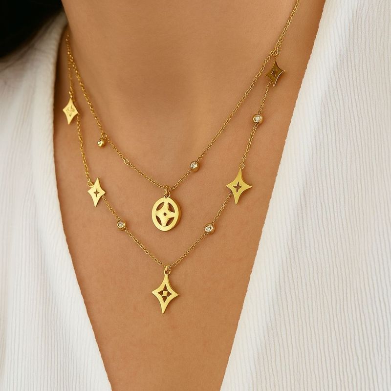 Fashion, accesorii si bijuterii - Femei - Bijuterii femei - Coliere femei - Colier elegant cu pandantive geometrice si cristale – Otel inoxidabil placat cu aur 14K, Ecarla, NST2036 - Infinity.ro