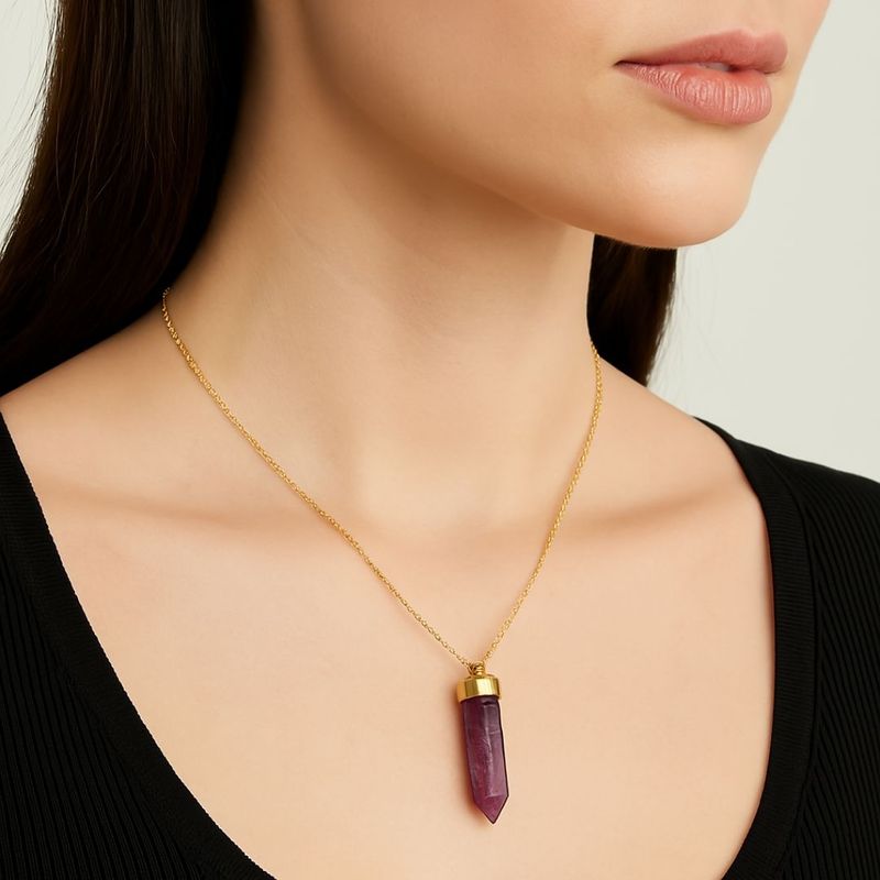 Fashion, accesorii si bijuterii - Femei - Bijuterii femei - Coliere femei - Colier din otel inoxidabil, placat cu aur de 14k, Ecarla, NST1606FIO - Infinity.ro