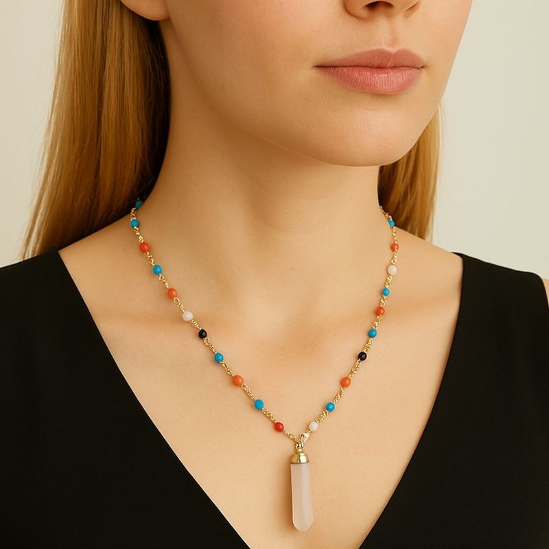 Fashion, accesorii si bijuterii - Femei - Bijuterii femei - Coliere femei - Colier cu pietre colorate si pandantiv roz, din otel inoxidabil, placat cu aur 14K, Ecarla, NST1604 - Infinity.ro