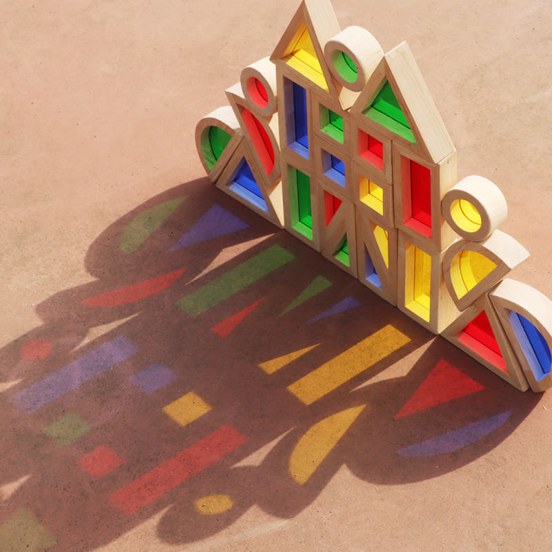 Jucarii, Copii si Bebe - Jucarii si jocuri - Seturi de constructie si cuburi - Cuburi si caramizi - Set 24 Blocuri Tridimensionale, placa acrilica si lemn , jucarie educationala, Kaleidoscope color, 3 ani+, Edujucarii - Infinity.ro