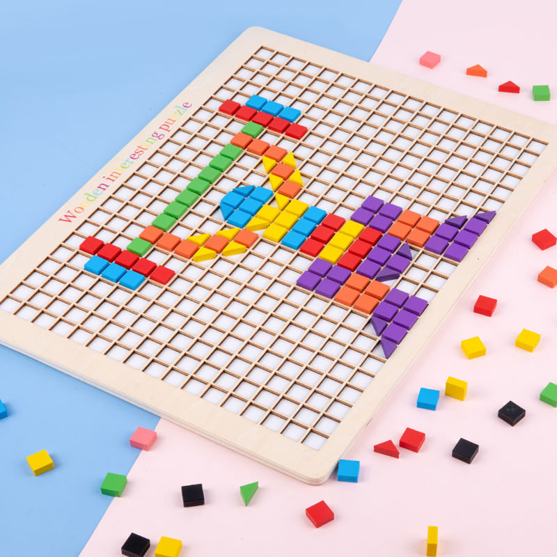 Jucarii, Copii si Bebe - Jucarii si jocuri - Jucarii & jocuri educative - Jocuri si jucarii educative - Joc educativ Mozaic pixel din lemn, Formarea imaginilor din patrate colorate, 200 piese - Infinity.ro