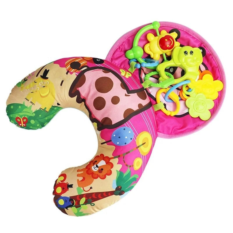 Jucarii, Copii si Bebe - Jucarii si jocuri - Jucarii bebelusi - Centre de activitati - Perna activitati pentru bebelusi cu jucarii zornaitoare, pentru antrenarea si sustinerea gatului, 48x34 cm, galben - Infinity.ro