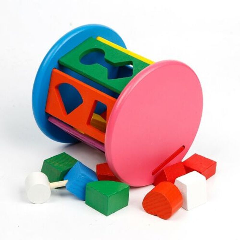 Jucarii, Copii si Bebe - Jucarii si jocuri - Jucarii & jocuri educative - Jucarii interactive - Cilindru din lemn cu sortator de forme geometrice si culori - Infinity.ro
