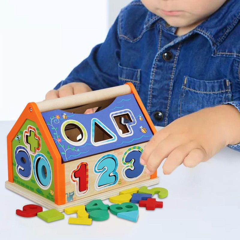 Jucarii, Copii si Bebe - Jucarii si jocuri - Jucarii & jocuri educative - Jucarii interactive - Casuta Sortatoare de Forme Geometrice si Cifre, Operatii matematice, Montessori, 3 ani +, EduJucarii - Infinity.ro