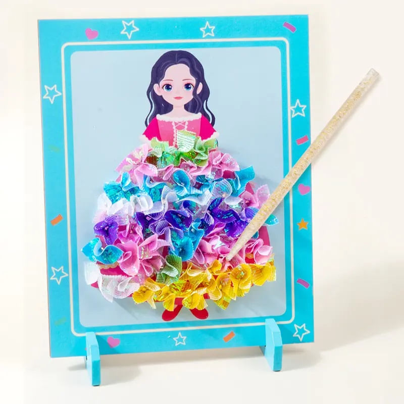 Jucarii, Copii si Bebe - Jucarii si jocuri - Jucarii & jocuri educative - Jucarii interactive - Joc Creativ si educativ pentru copii, Broderie pe Fusta Printesei brunete, 5 ani+, Edujucarii - Infinity.ro