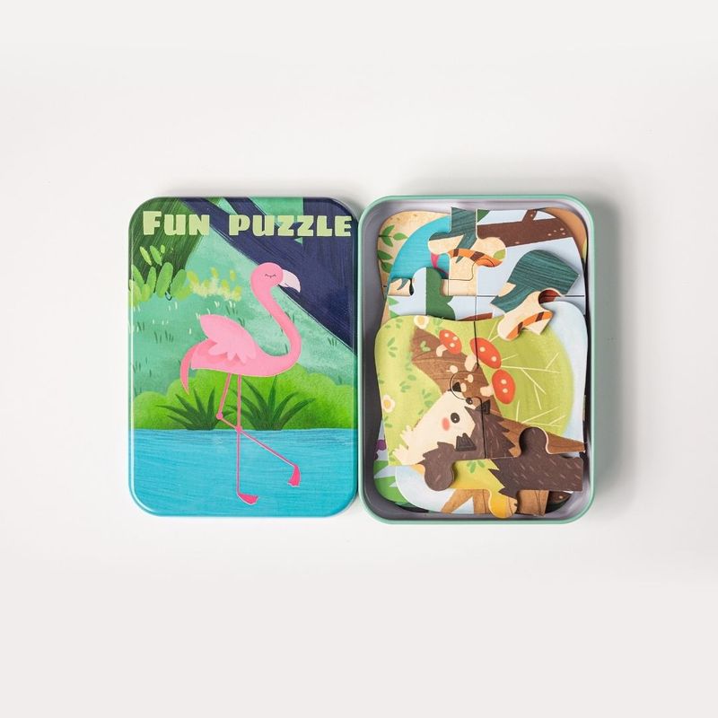 Jucarii, Copii si Bebe - Jucarii si jocuri - Jucarii & jocuri educative - Jocuri si jucarii educative - Set 5 Puzzles pentru incepatori, Diferite Nivele de Complexitate, Cutie Metalica, Flamingo si animale de padure, 3 ani + - Infinity.ro