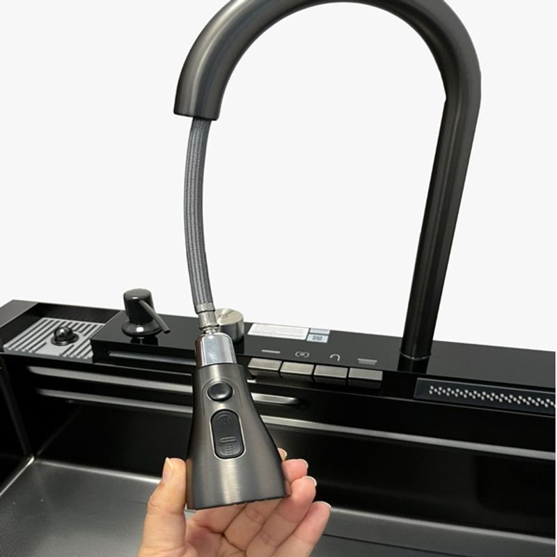 Casa si Gradina - Sanitare - Chiuveta bucatarie si accesorii - Chiuvete bucatarie - Chiuveta bucatarie multifunctionala, Dus Extractabil, Tocator Lemn, LCD Temperatura, 2 Jeturi Apa, Negru, 75x46 cm - Infinity.ro