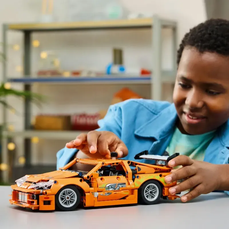 Jucarii, Copii si Bebe - Jucarii si jocuri - Seturi de constructie si cuburi - Seturi de constructie - Lego Technic Fast And Furious Toyota Supra Mk4 42204 - Infinity.ro