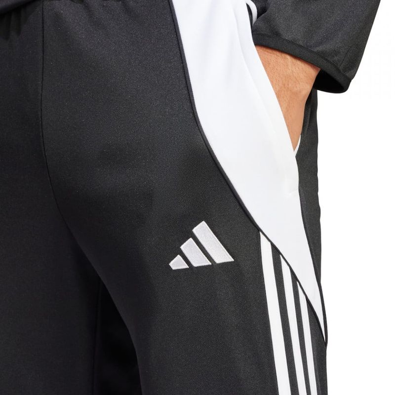 Sport si Outdoor - Echipament Sportiv - Imbracaminte sport - Pantaloni sport - Pantaloni Adidas Tiro 24 Slim Training pentru barbati, XL - Infinity.ro