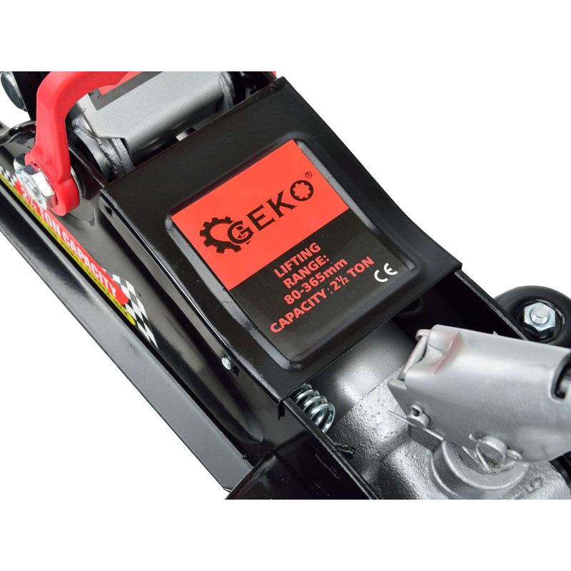 Auto si Moto - Reparatii si depanare - Scule auto - Scule si truse auto - Cric hidraulic cu profil redus 2.5T 80-365mm, GEKO G02030 - Infinity.ro