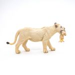 Jucarii, Copii si Bebe - Jucarii si jocuri - Figurine - PAPO Figurina leoaica alba cu pui - Infinity.ro