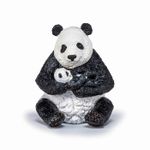 Jucarii, Copii si Bebe - Jucarii si jocuri - Figurine - PAPO Figurina urs panda sezand cu pui in brate - Infinity.ro